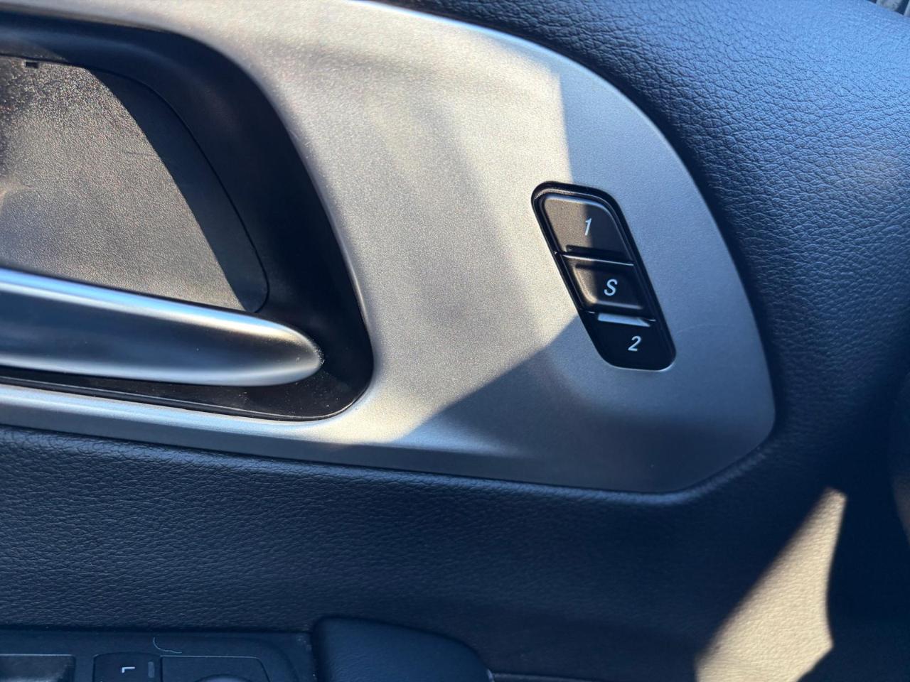 Chrysler Pacifica Limited FWD 2025