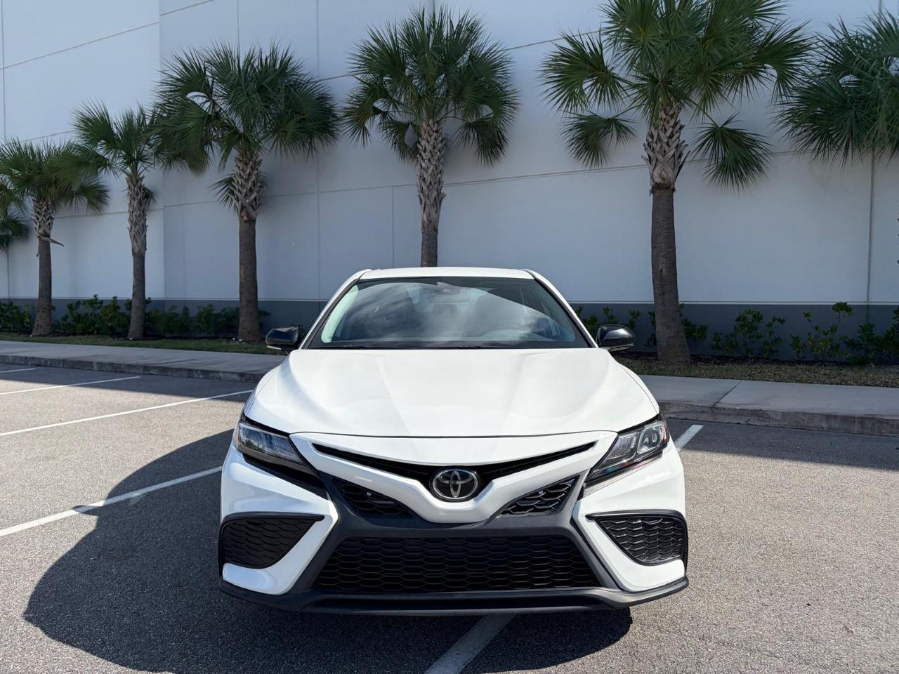 Toyota Camry SE Auto (Natl) 2023