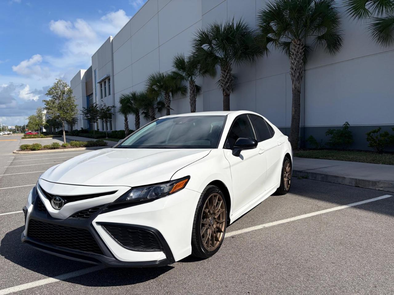Toyota Camry SE Auto (Natl) 2023