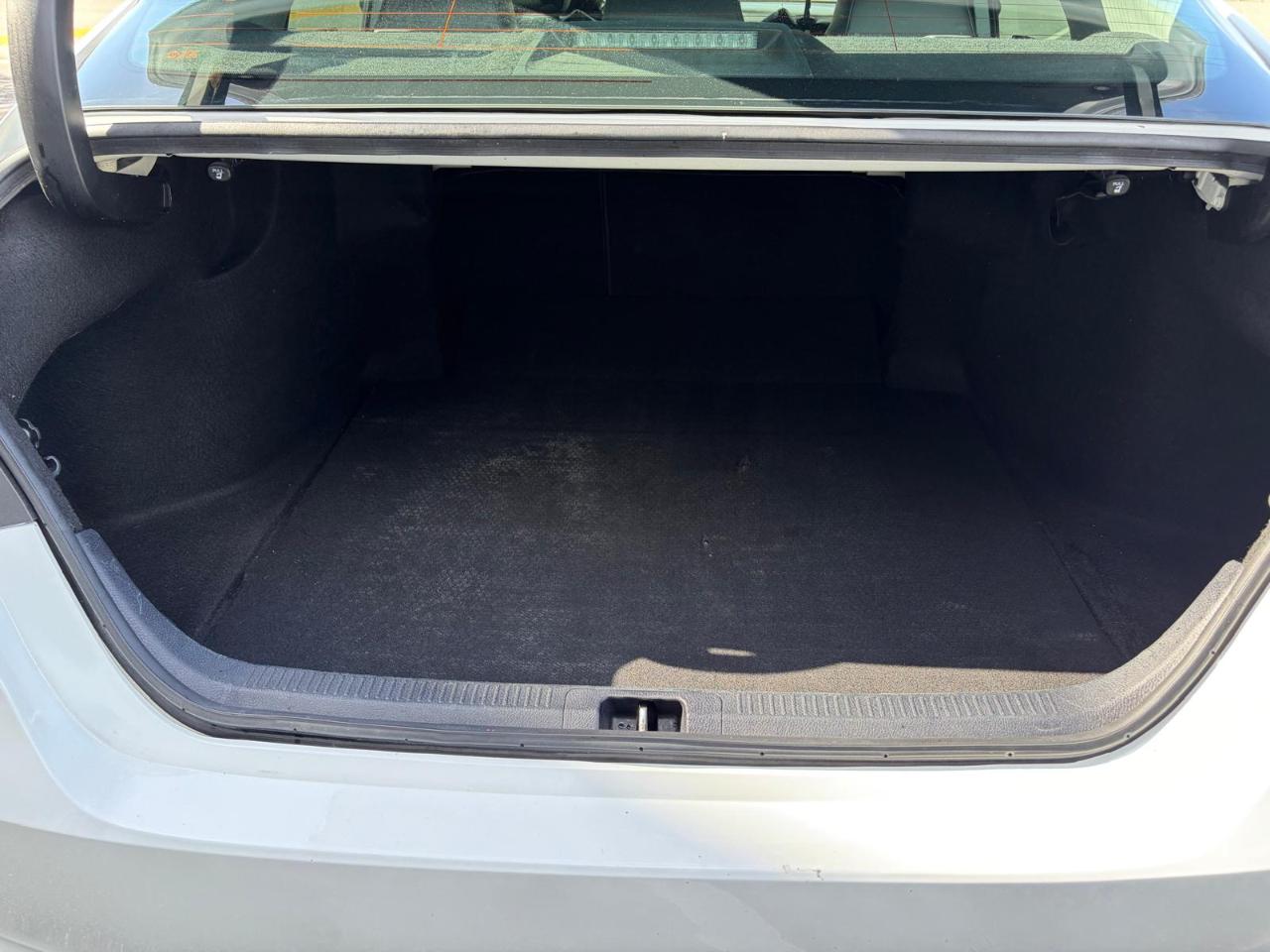 Toyota Camry SE Auto (Natl) 2023