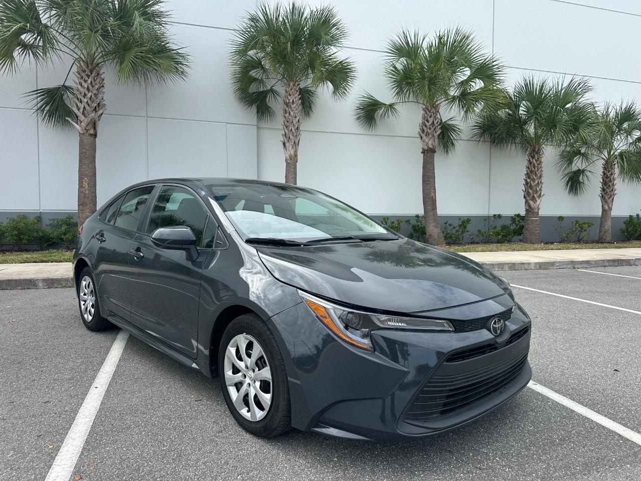 Toyota Corolla LE CVT (Natl) 2025