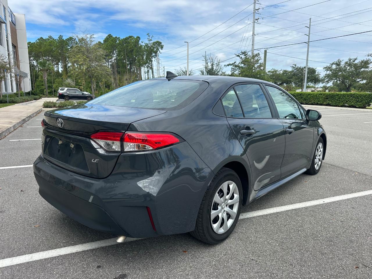 Toyota Corolla LE CVT (Natl) 2025