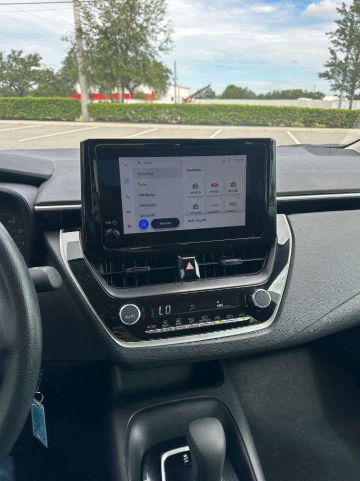 Toyota Corolla LE CVT (Natl) 2025