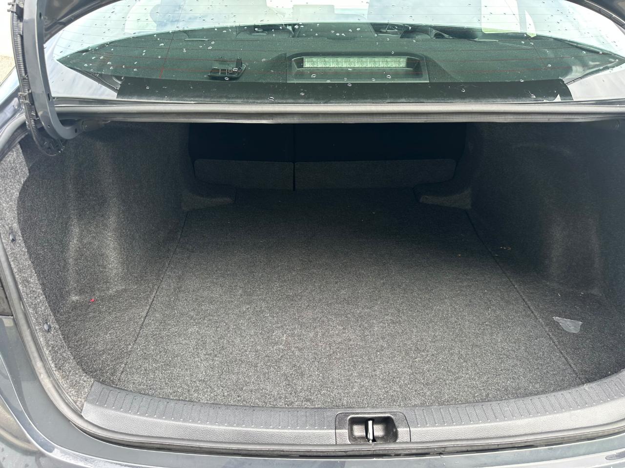 Toyota Corolla LE CVT (Natl) 2025