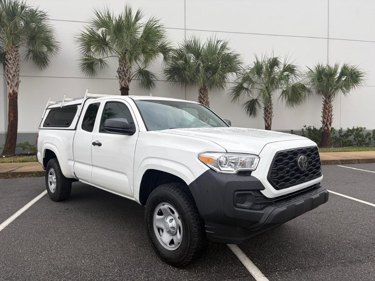 Toyota Tacoma 2WD SR5 Access Cab 6' Bed I4 AT (Natl) 2020