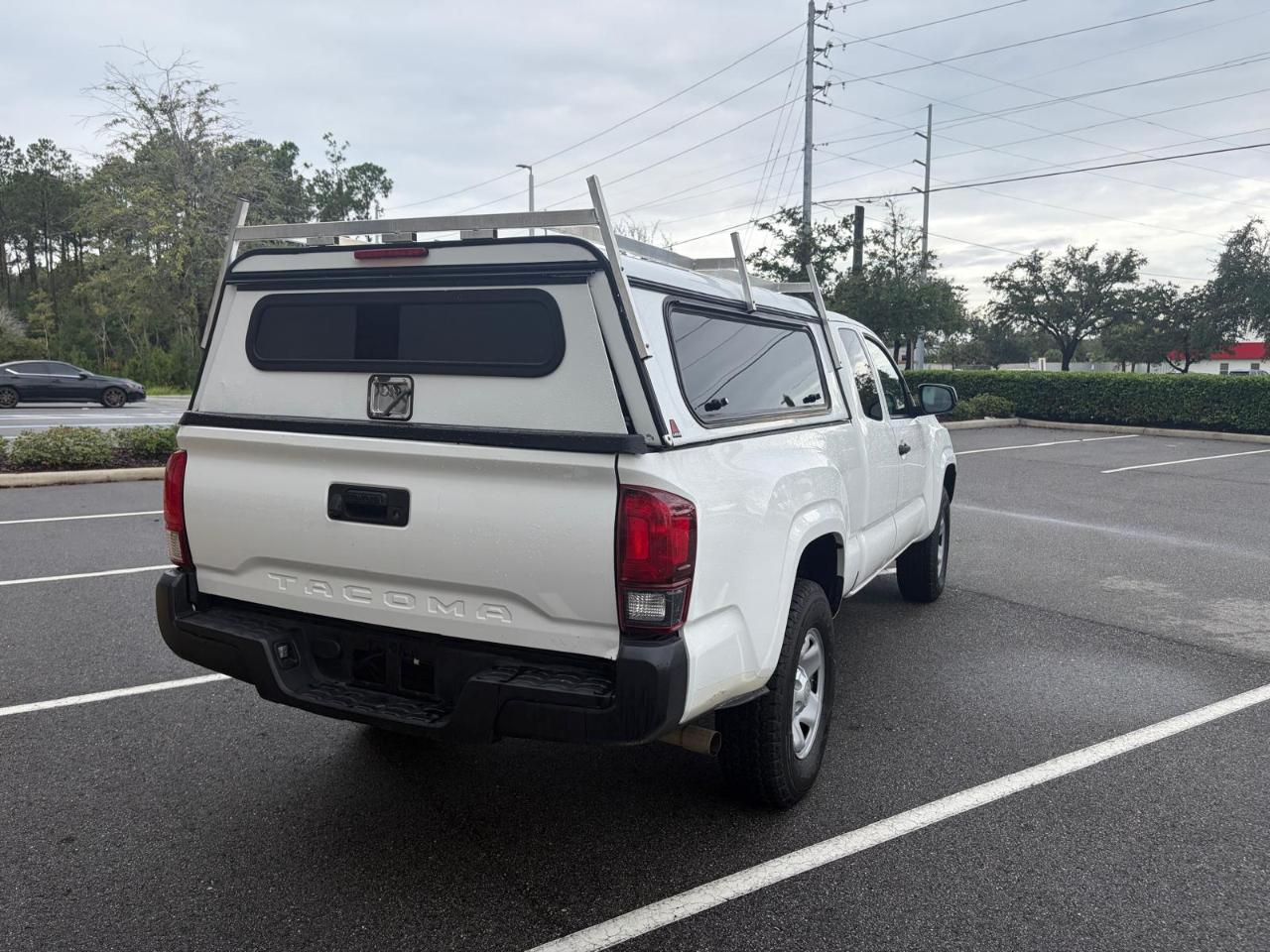 Toyota Tacoma 2WD SR5 Access Cab 6' Bed I4 AT (Natl) 2020