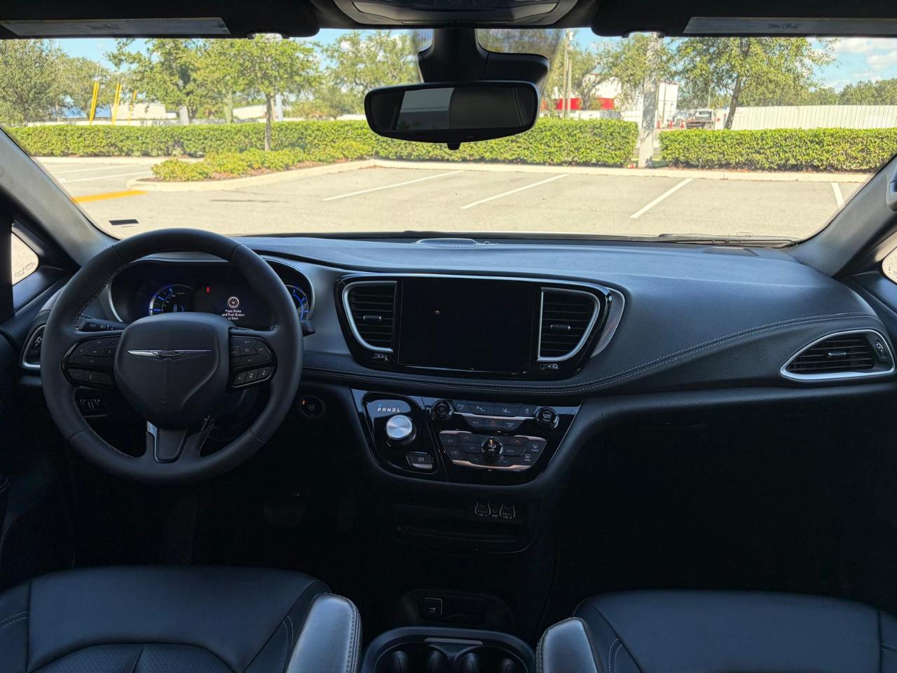 Chrysler Pacifica Hybrid S Appearance Pkg FWD 2024
