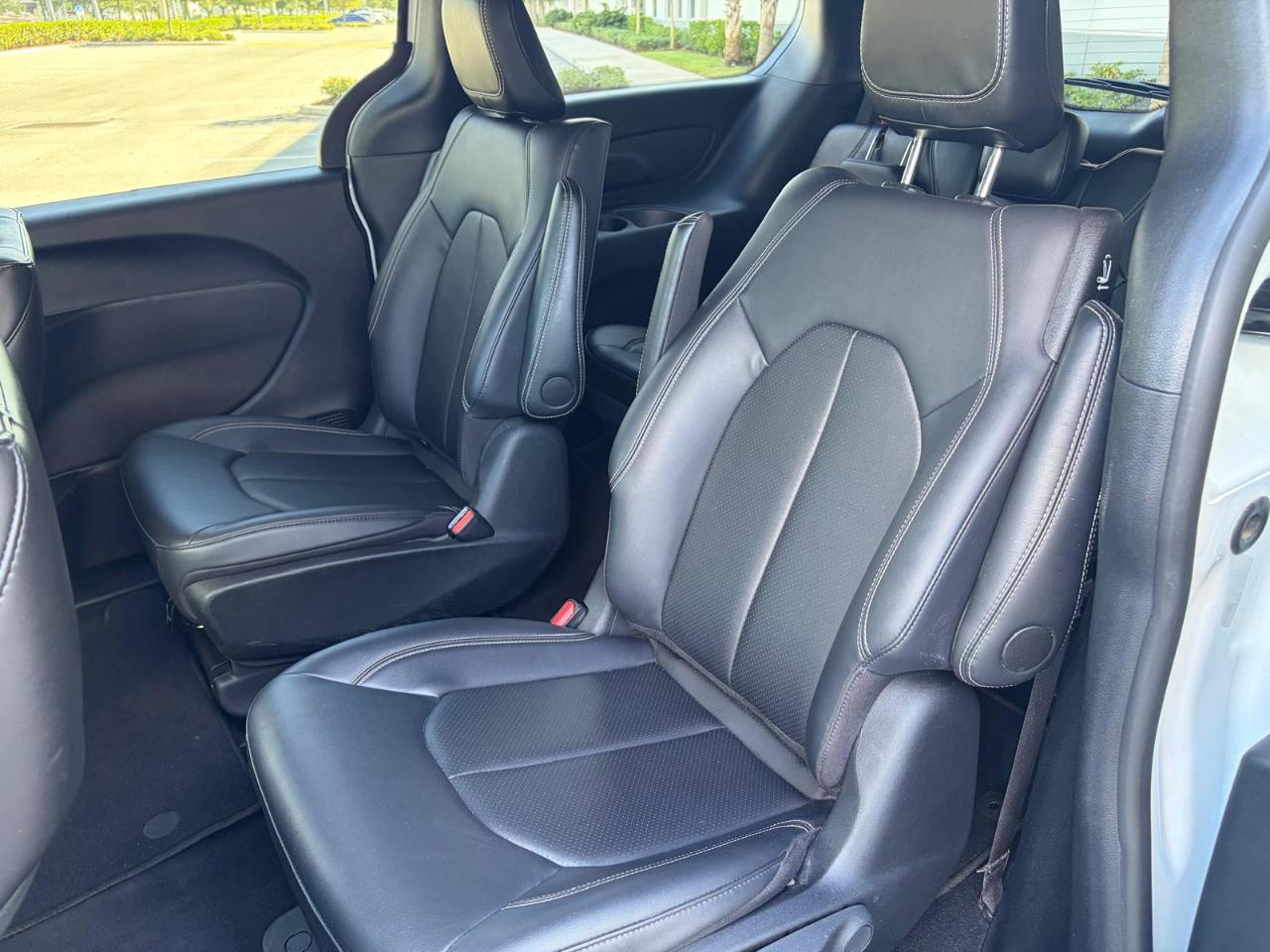 Chrysler Pacifica Hybrid S Appearance Pkg FWD 2024