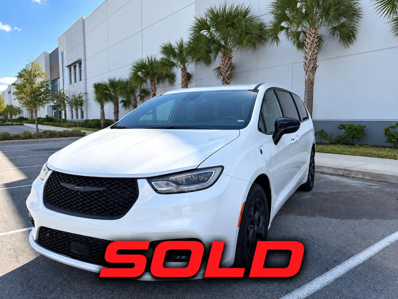 2024 Chrysler Pacifica Hybrid S Appearance Pkg FWD