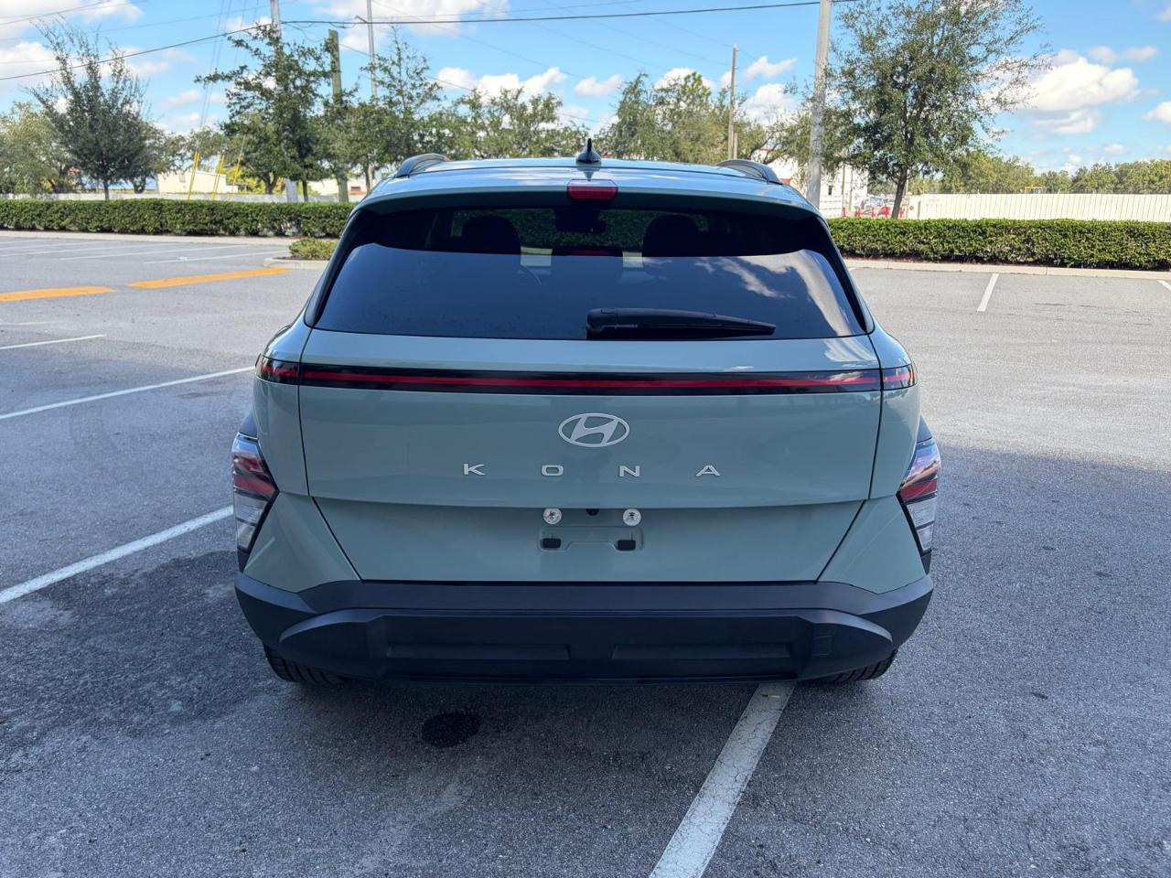 Hyundai Kona SEL FWD 2024