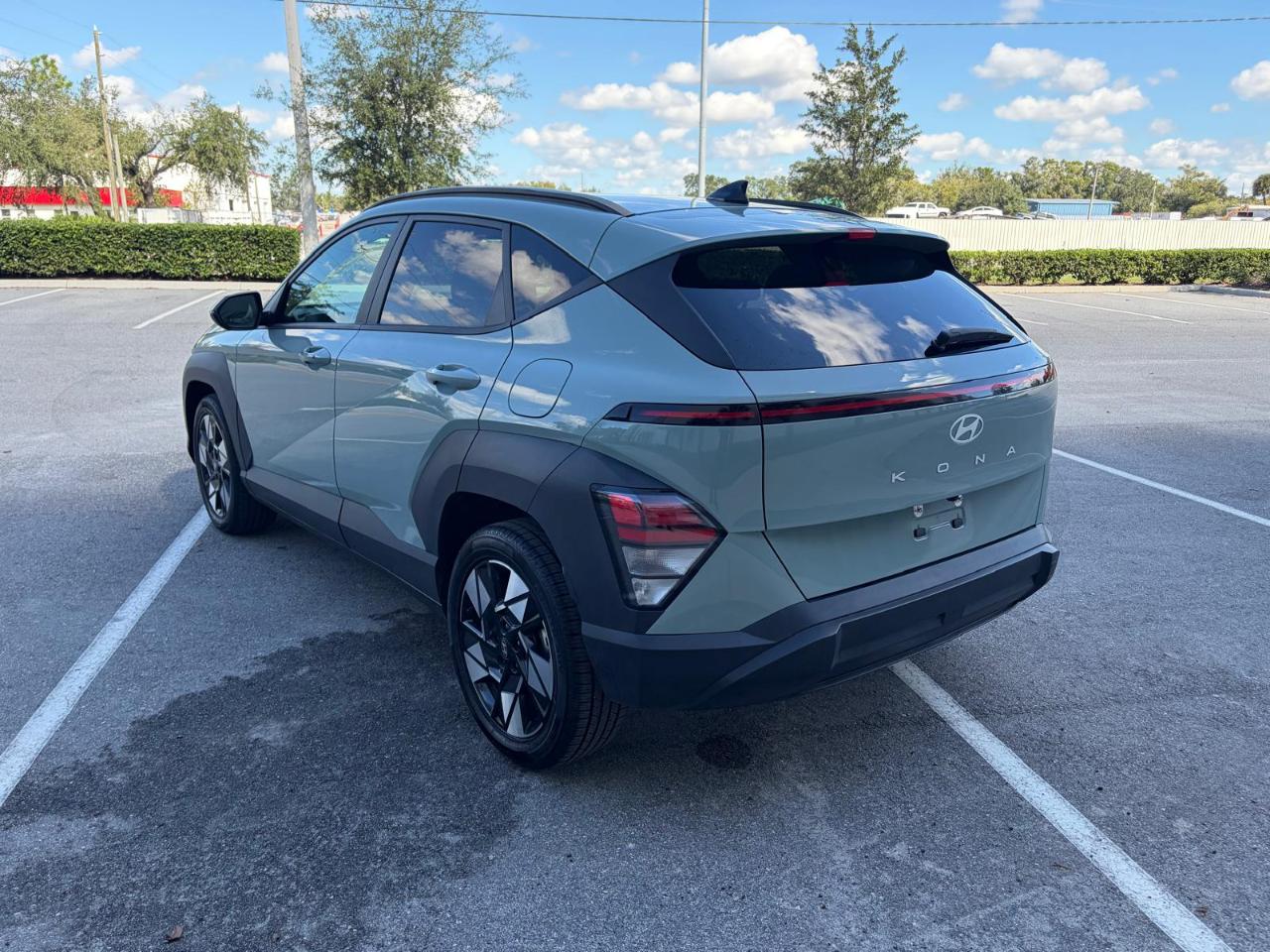 Hyundai Kona SEL FWD 2024