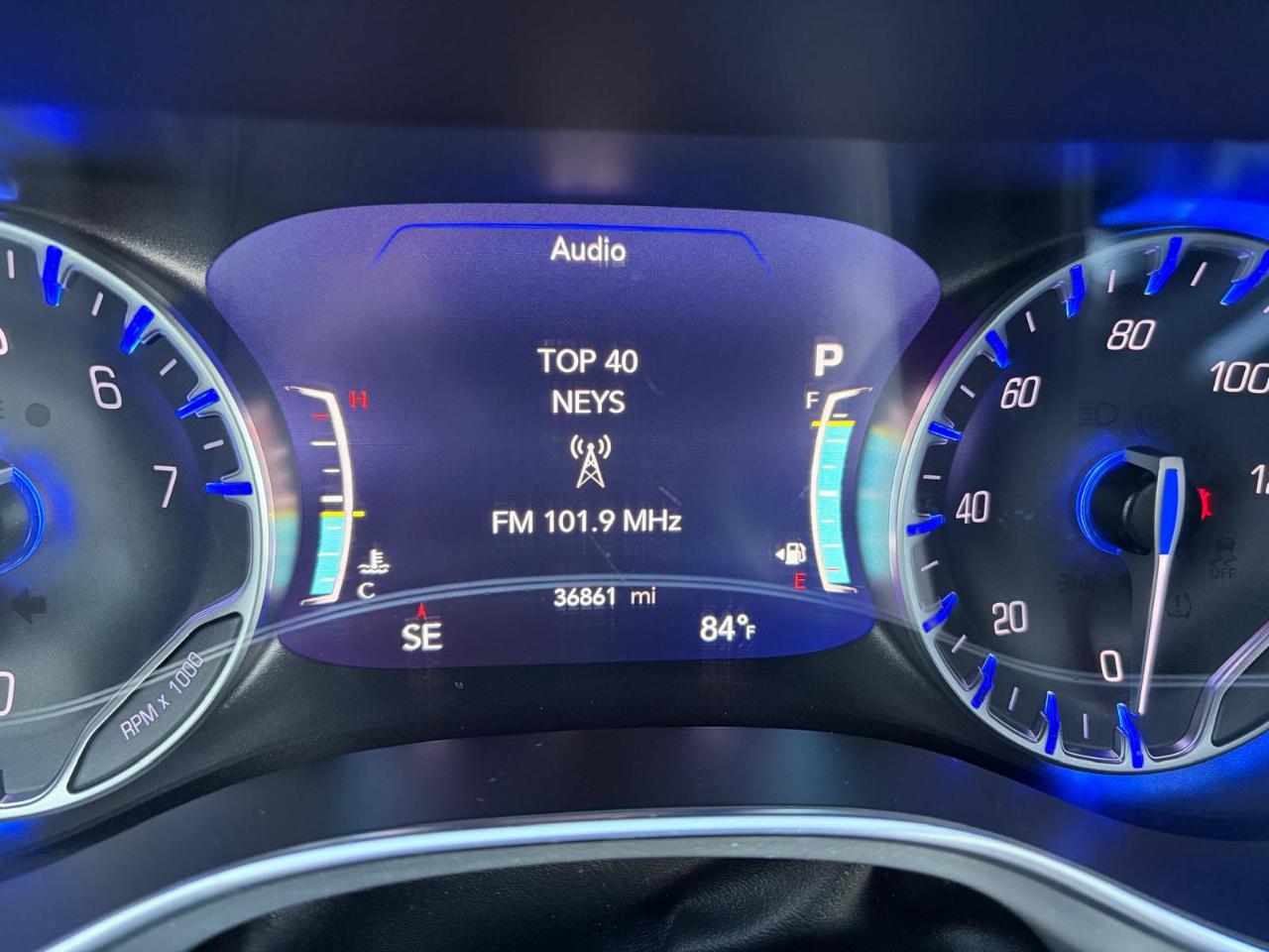 Chrysler Pacifica Limited FWD 2025