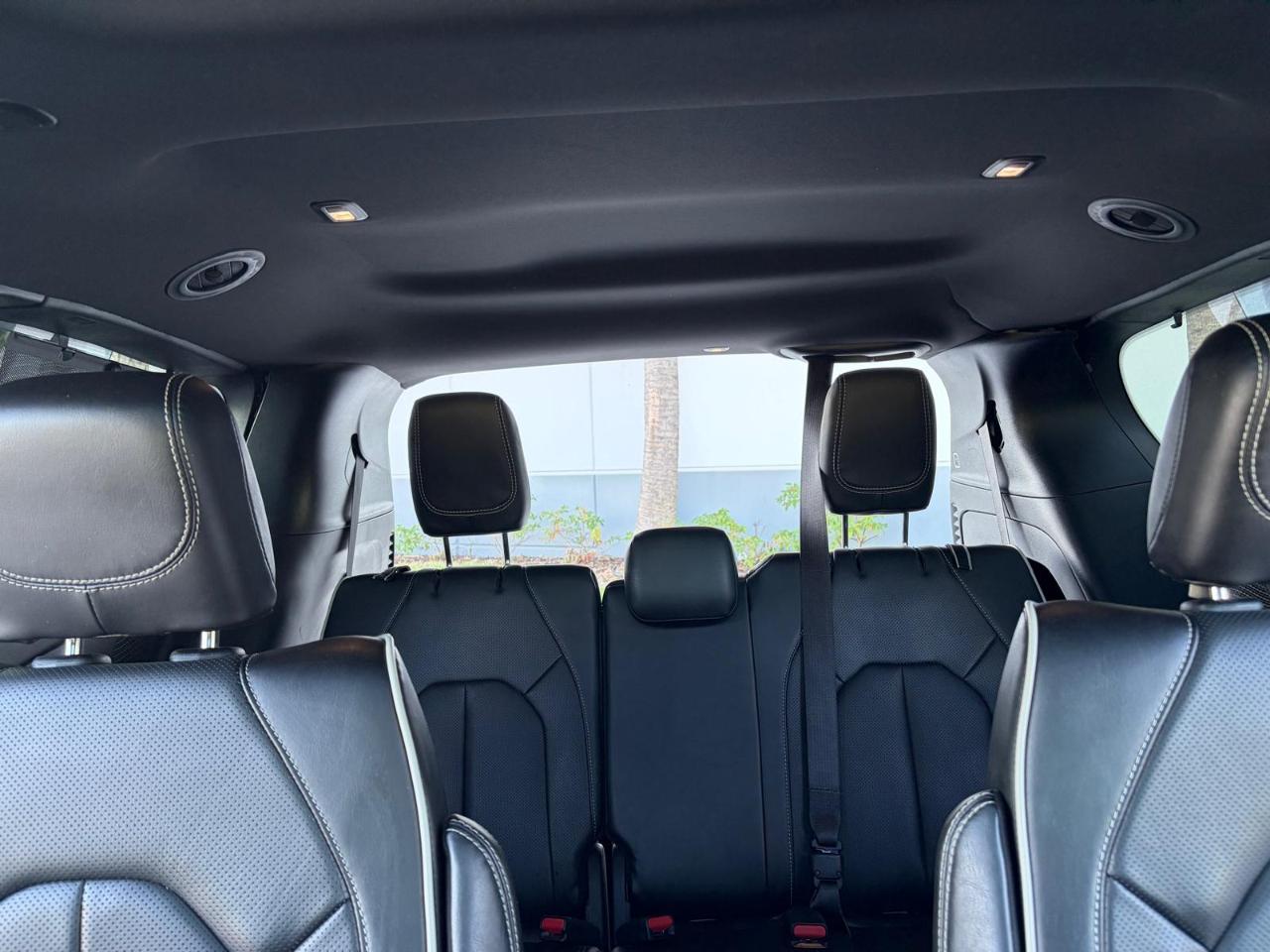 Chrysler Pacifica Limited FWD 2025