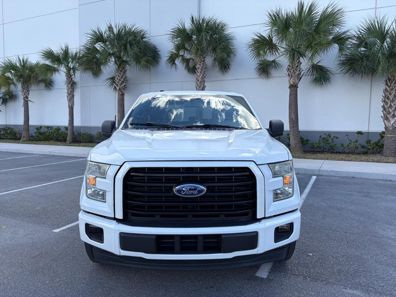 Ford F-150 Lariat 2WD SuperCrew 5.5' Box 2017
