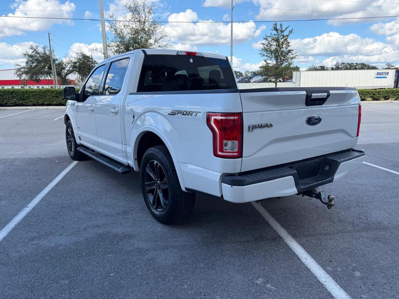 Ford F-150 Lariat 2WD SuperCrew 5.5' Box 2017