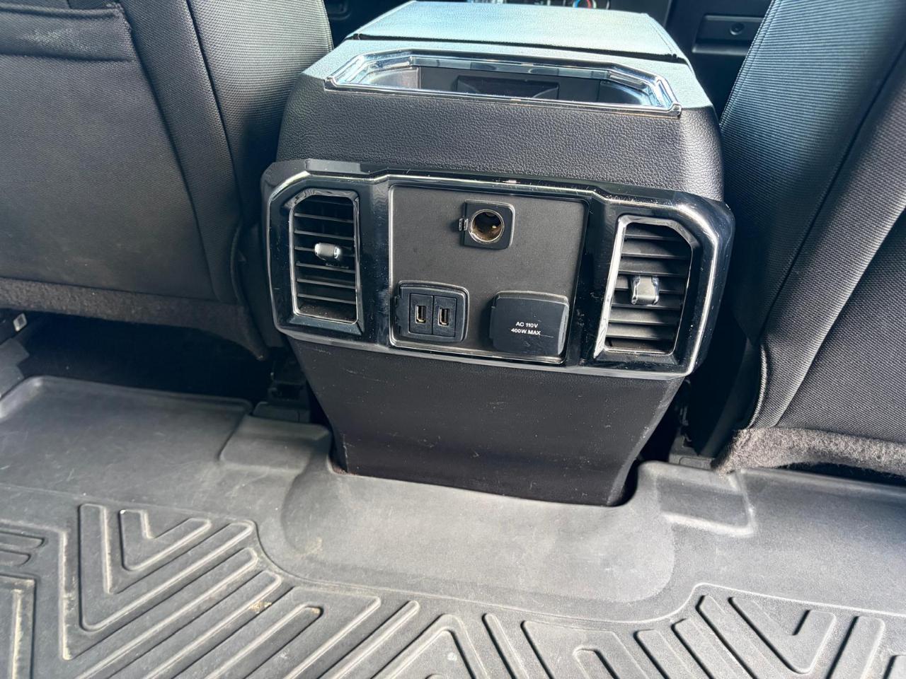 Ford F-150 Lariat 2WD SuperCrew 5.5' Box 2017