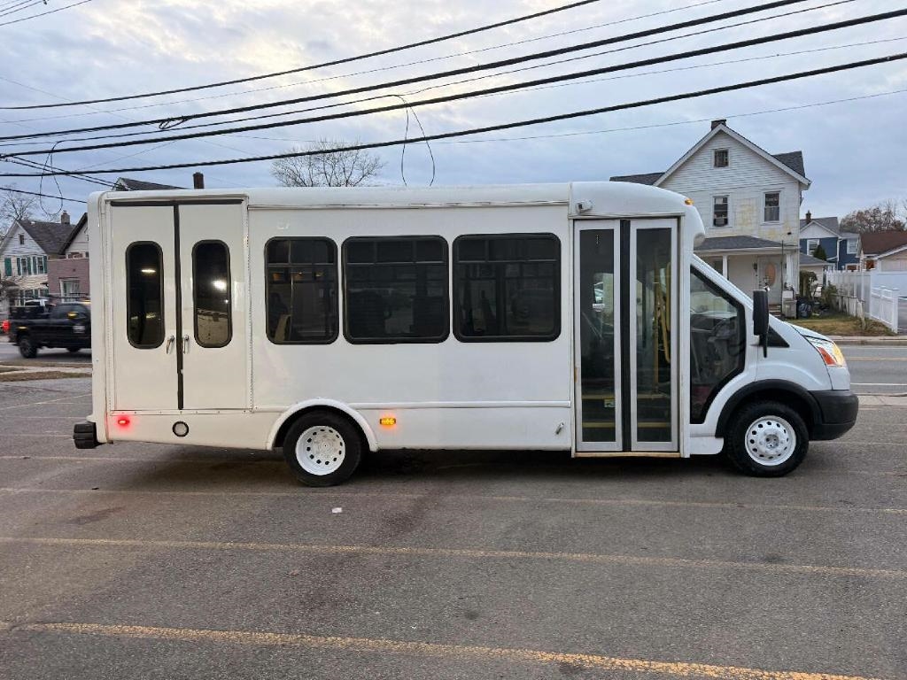 Ford Transit T-350 HD DRW 2017