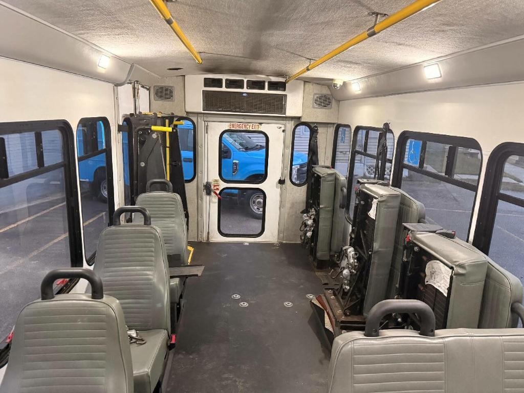 Ford Transit T-350 HD DRW 2017