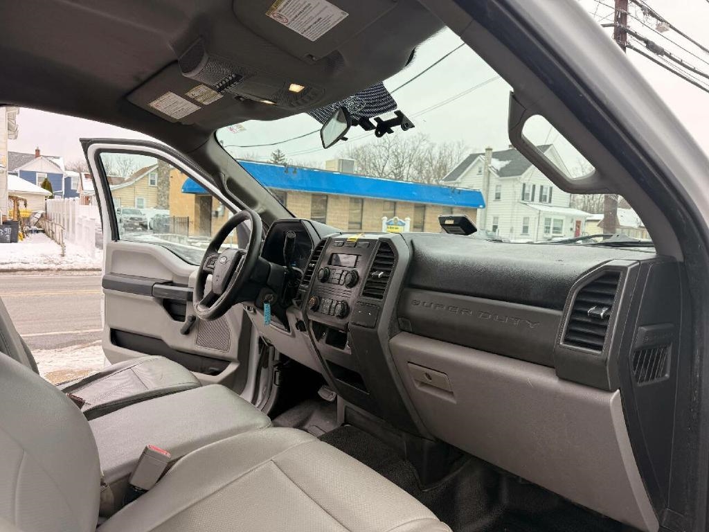 Ford F-450 SD Regular Cab DRW 2WD 2018