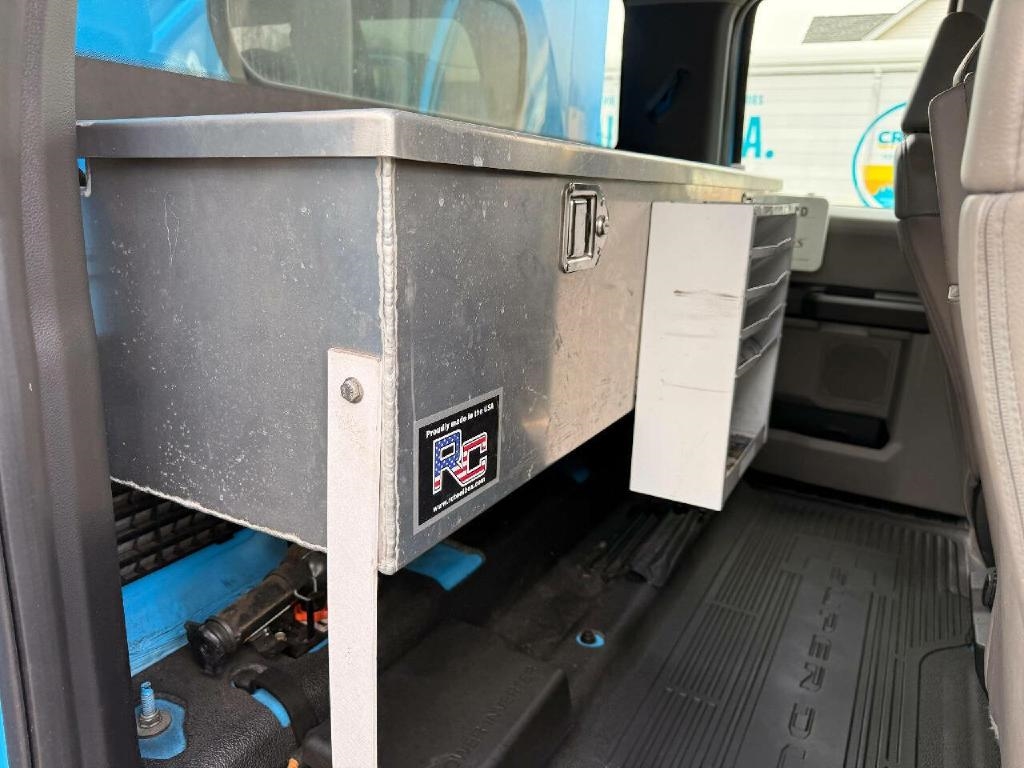 Ford F-250 SD XL SuperCab 4WD 2019