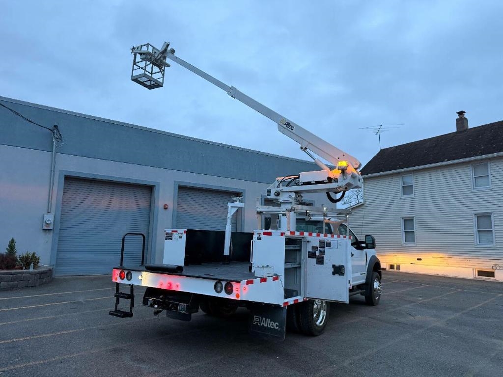 Ford F-550 Regular Cab DRW 2WD 2019