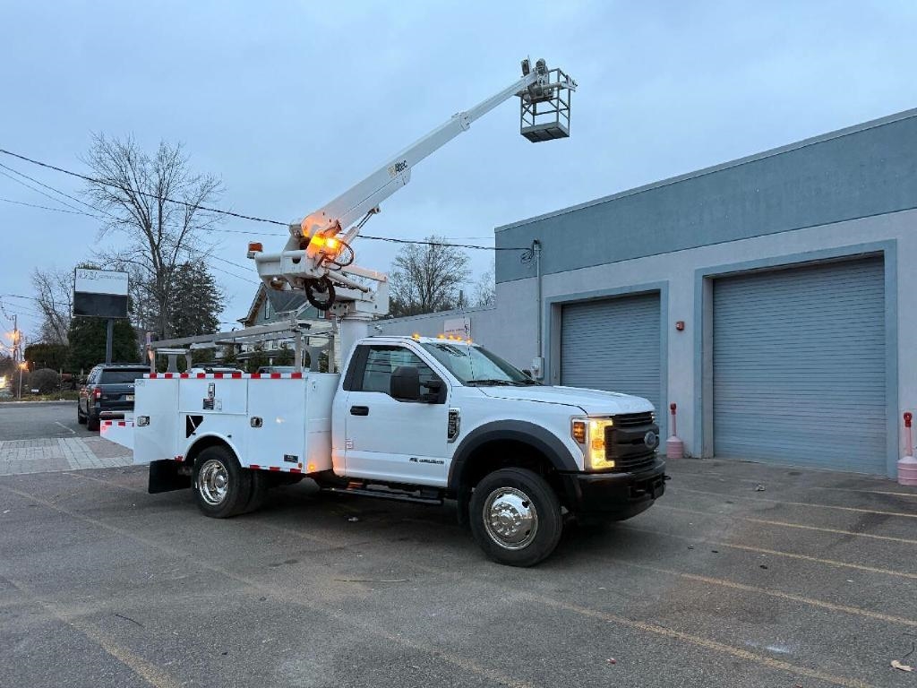 Ford F-550 Regular Cab DRW 2WD 2019