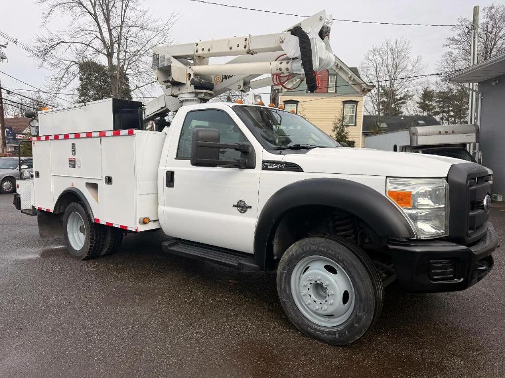 Ford F-550 Regular Cab DRW 2WD 2011