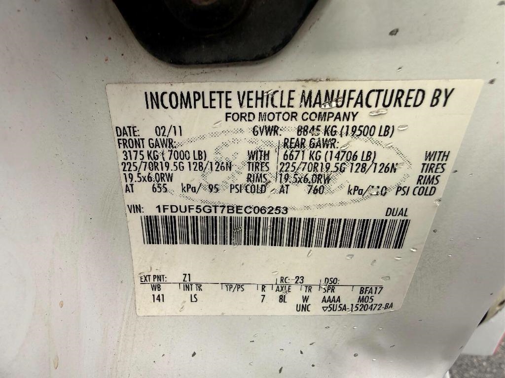 Ford F-550 Regular Cab DRW 2WD 2011