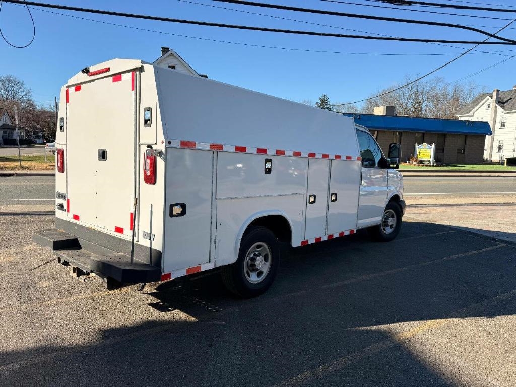 Chevrolet Express G3500 139" 2019