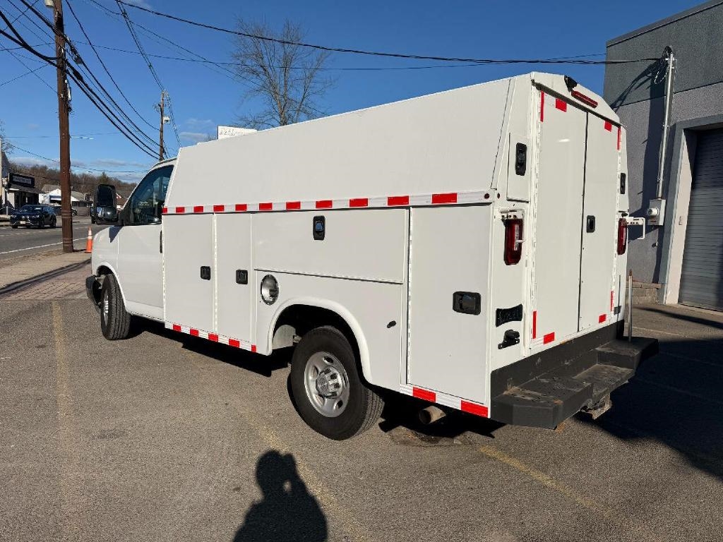 Chevrolet Express G3500 139" 2019