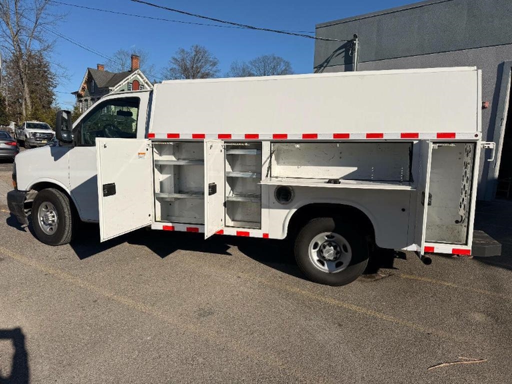 Chevrolet Express G3500 139" 2019