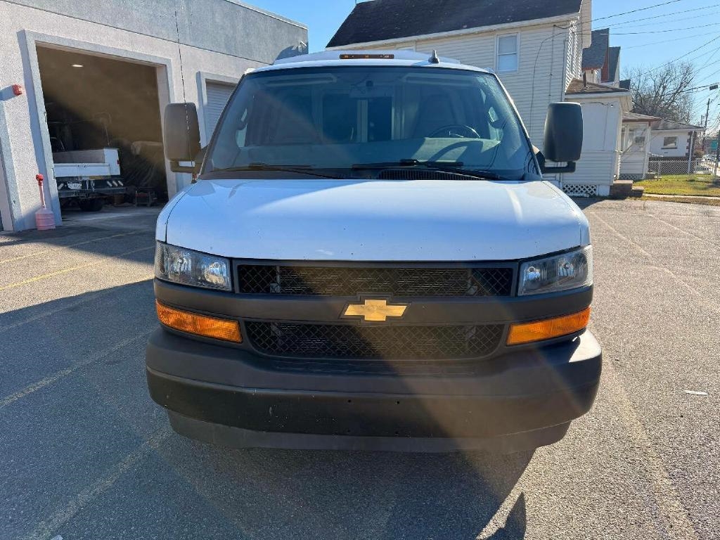 Chevrolet Express G3500 139" 2019