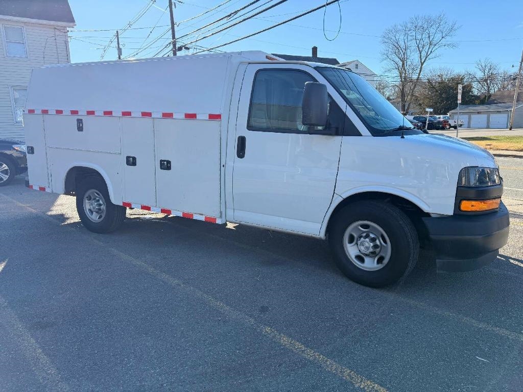 Chevrolet Express G3500 139" 2019