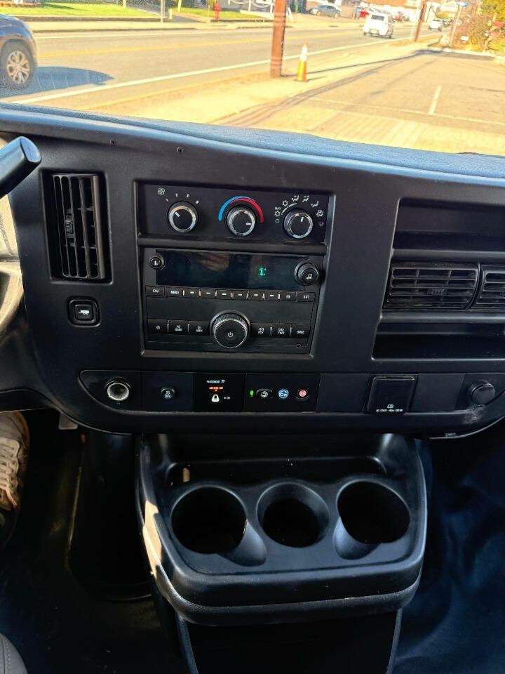 Chevrolet Express G3500 139" 2019