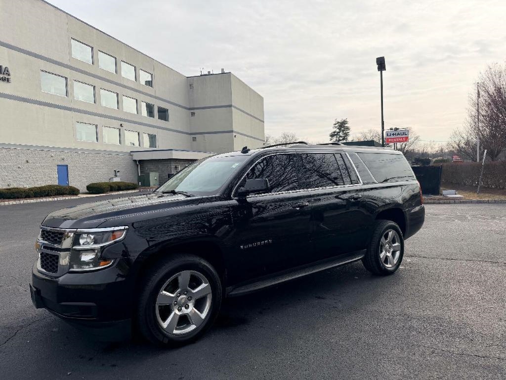 Chevrolet Suburban LT 4WD 2015