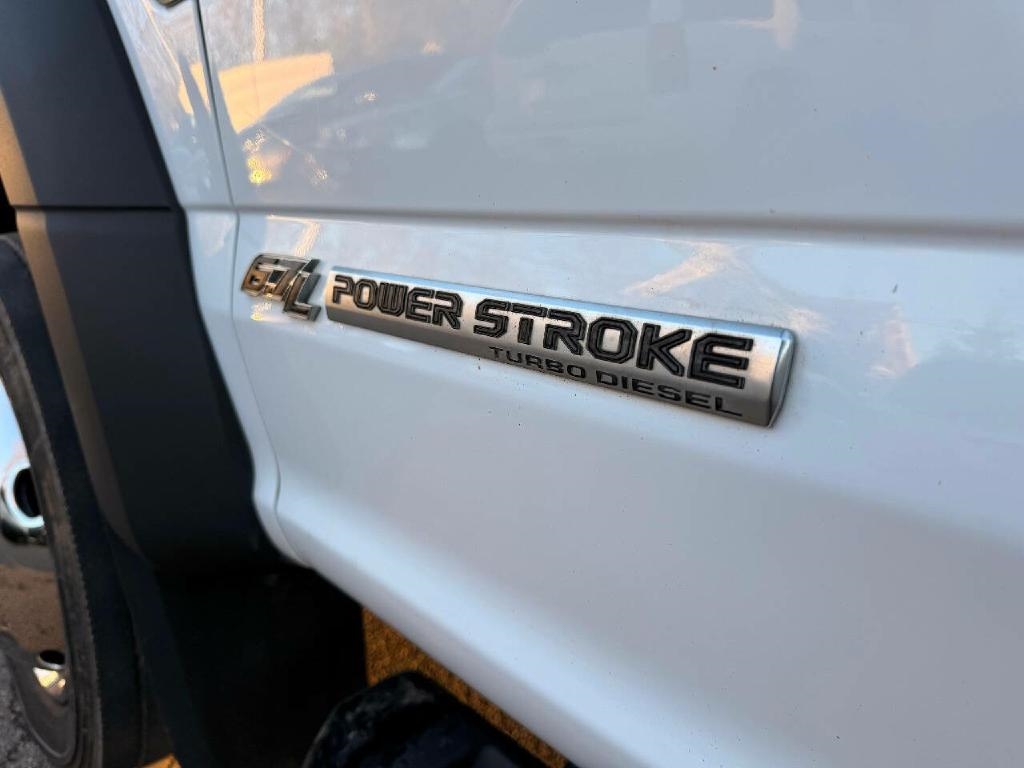 Ford F-450 SD Regular Cab DRW 2WD 2018