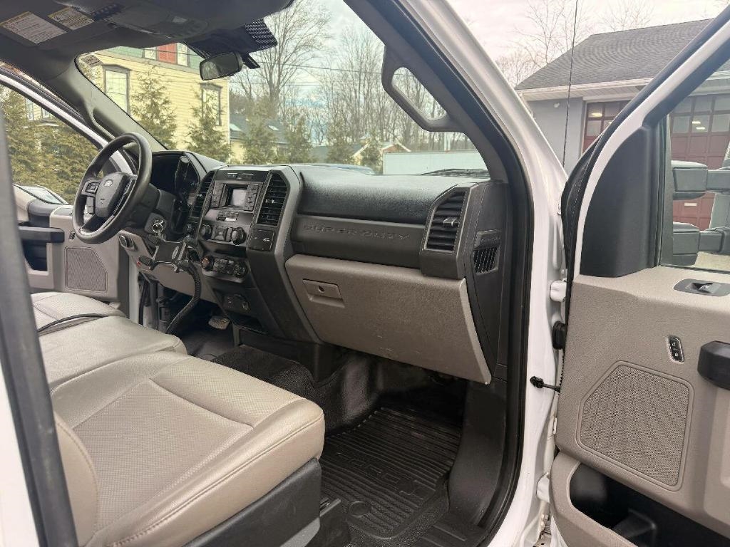 Ford F-550 Regular Cab DRW 4WD 2020