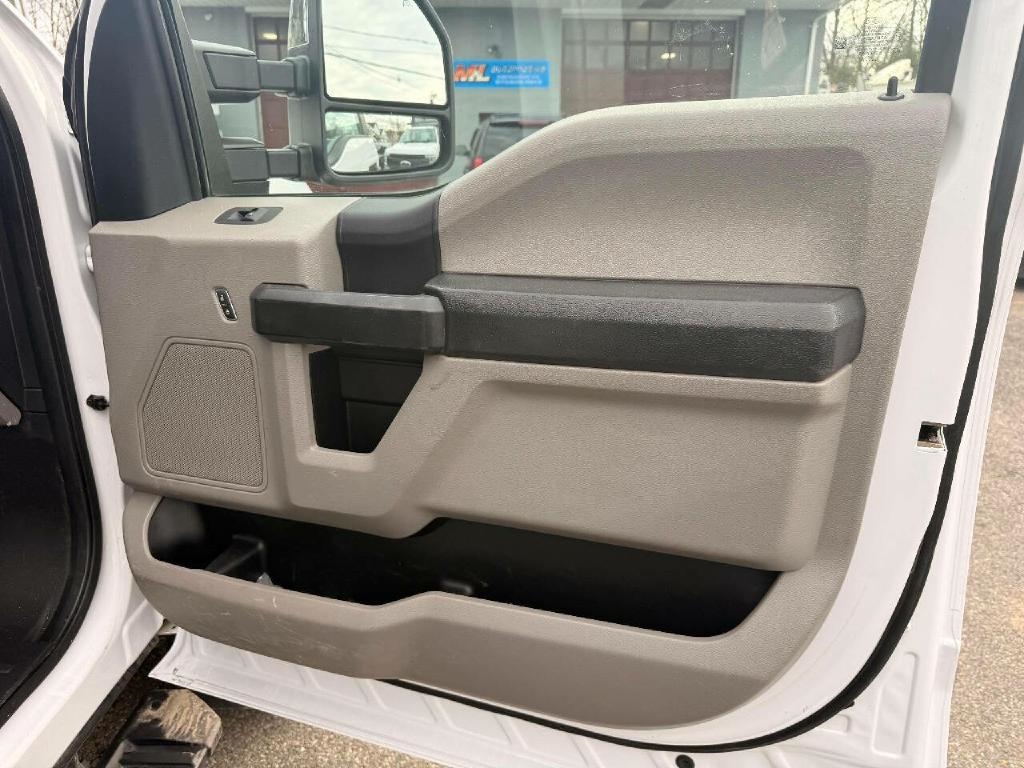 Ford F-550 Regular Cab DRW 4WD 2020