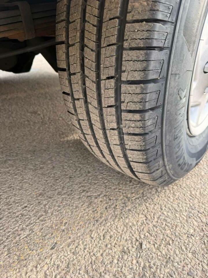 Ford Econoline E-350 Super Duty 2015