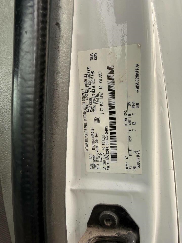 Ford Econoline E-350 Super Duty 2015