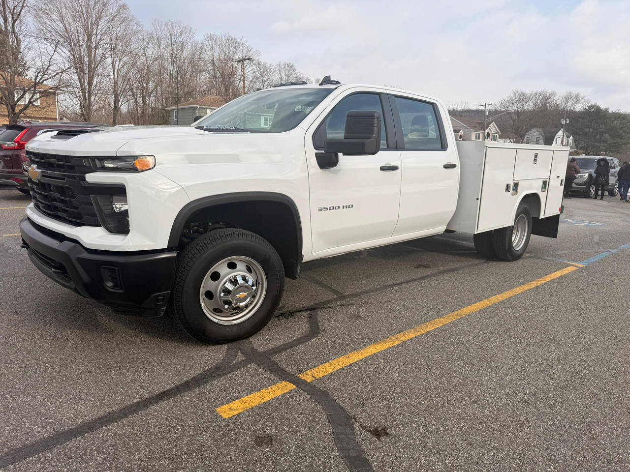Chevrolet Silverado 3500HD Work Truck Crew Cab 4WD 2025