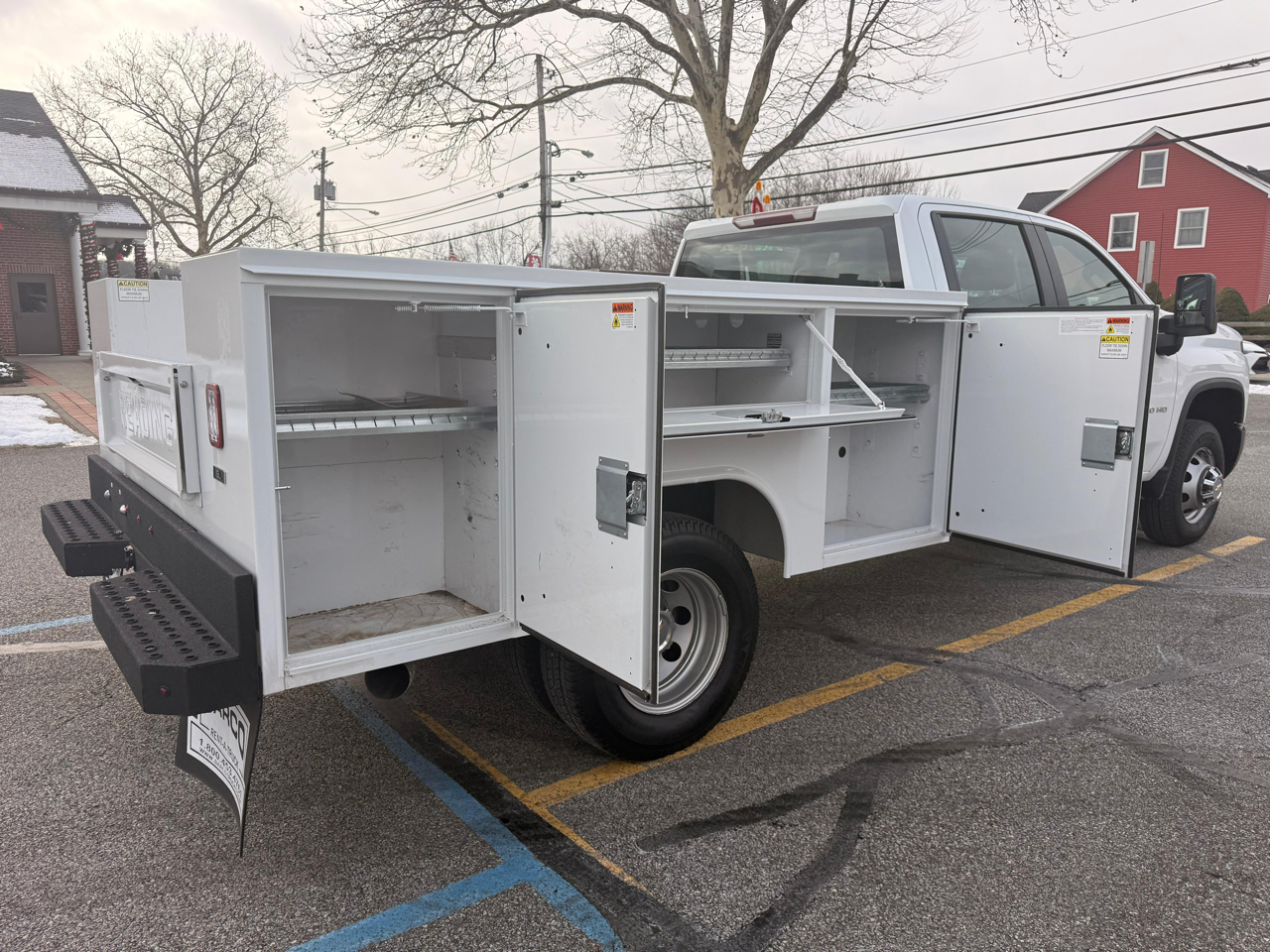 Chevrolet Silverado 3500HD Work Truck Crew Cab 4WD 2025