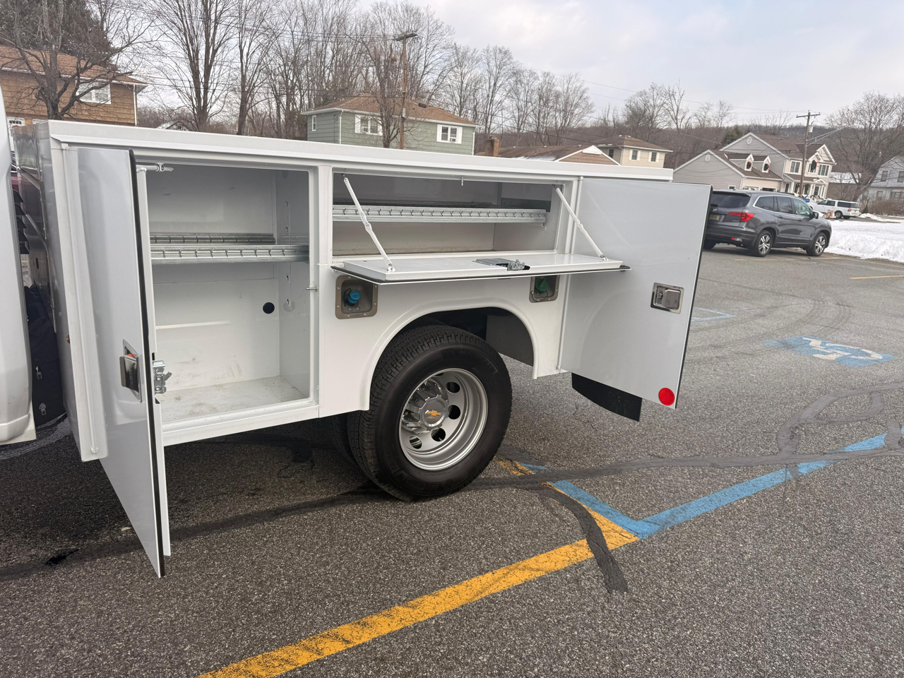 Chevrolet Silverado 3500HD Work Truck Crew Cab 4WD 2025