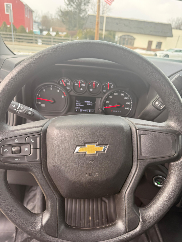 Chevrolet Silverado 3500HD Work Truck Crew Cab 4WD 2025