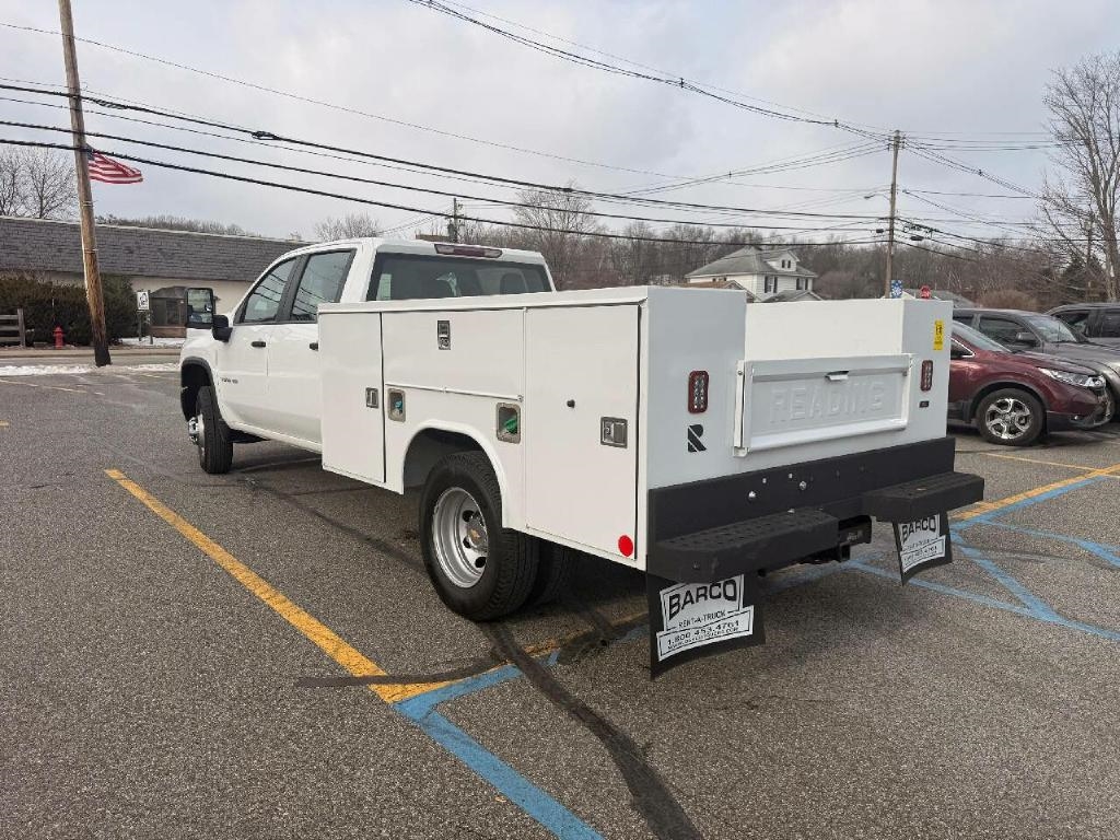 Chevrolet Silverado 3500HD Work Truck Crew Cab 4WD 2025