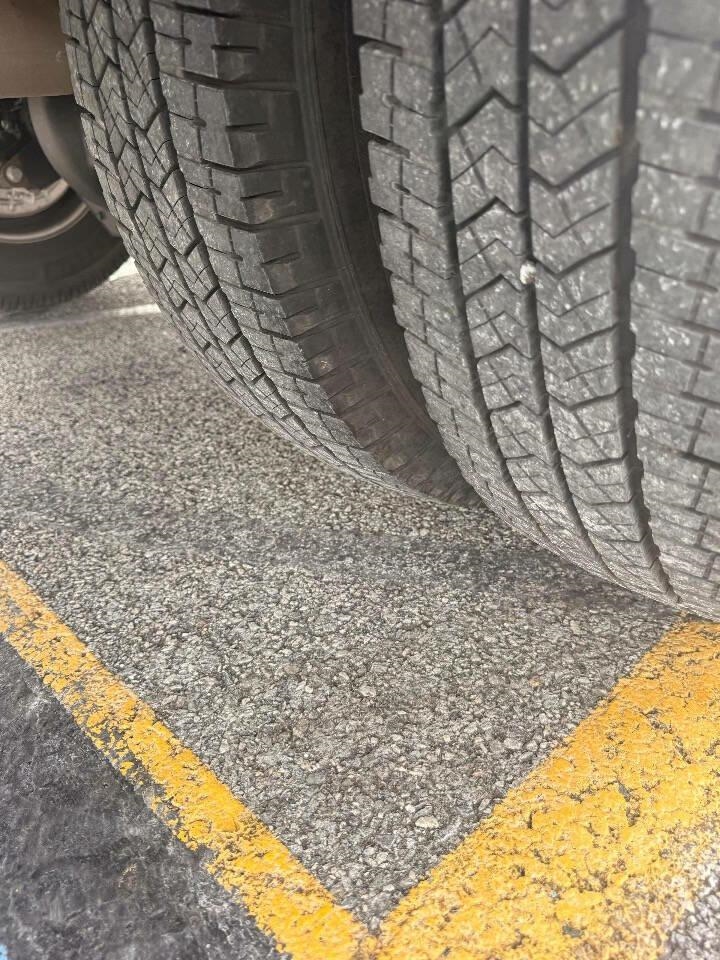 Chevrolet Silverado 3500HD Work Truck Crew Cab 4WD 2025