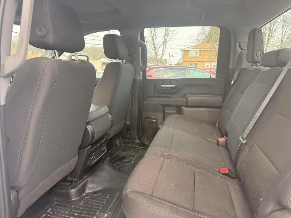 Chevrolet Silverado 3500HD Work Truck Crew Cab 4WD 2025