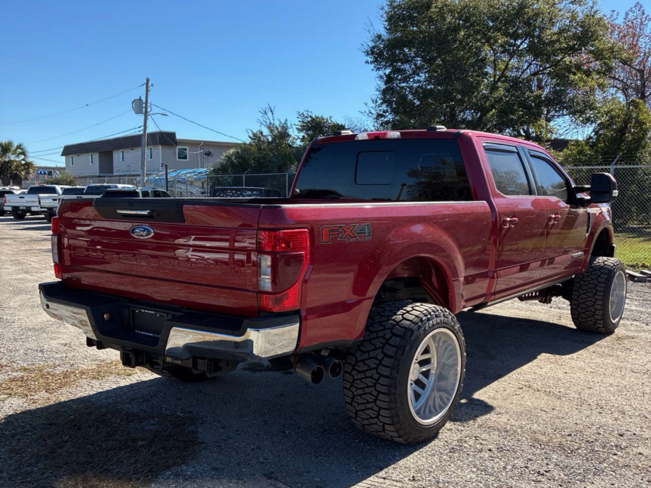 Ford F-250 SD Lariat Crew Cab Long Bed 4WD 2022