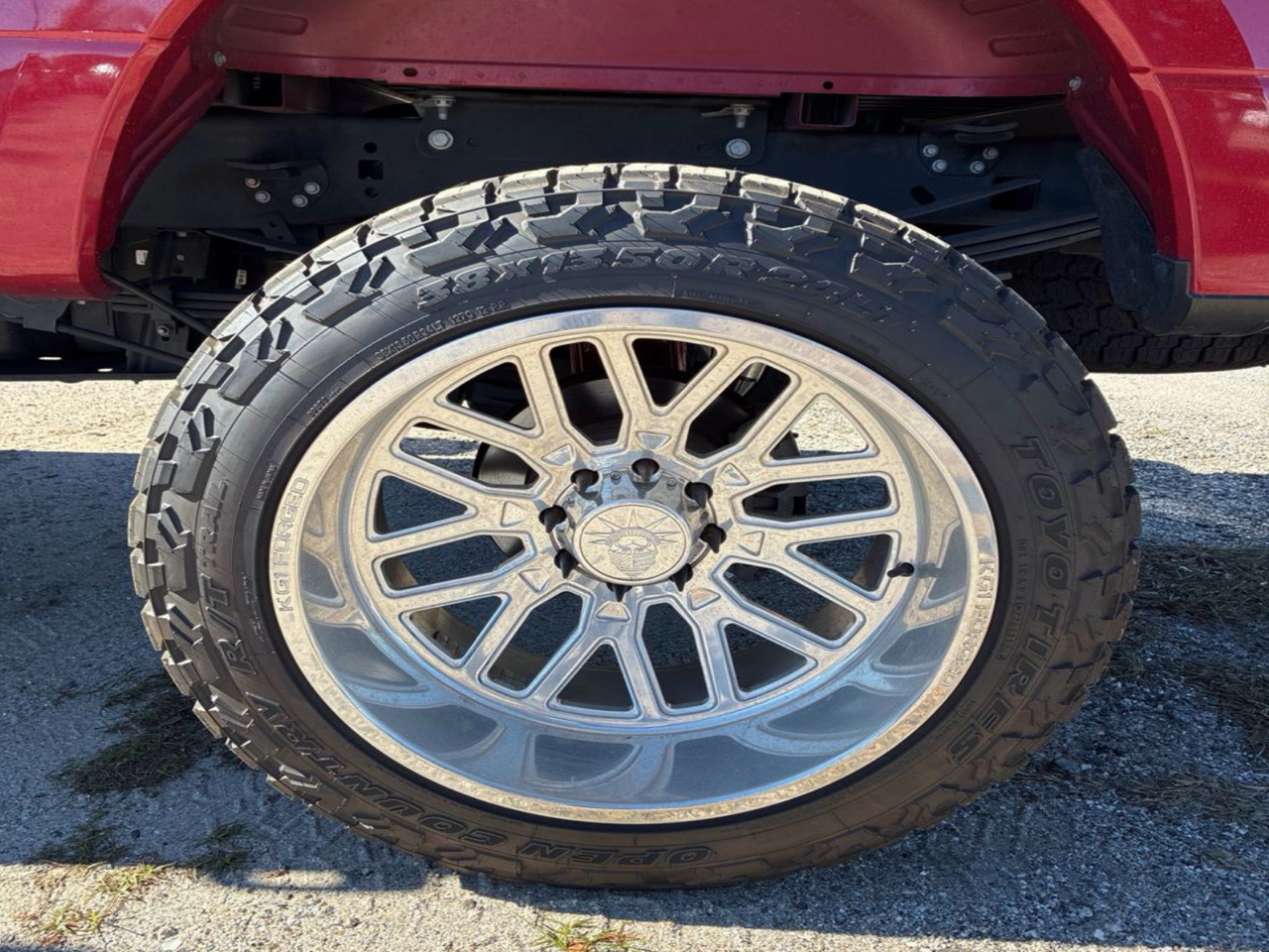 Ford F-250 SD Lariat Crew Cab Long Bed 4WD 2022