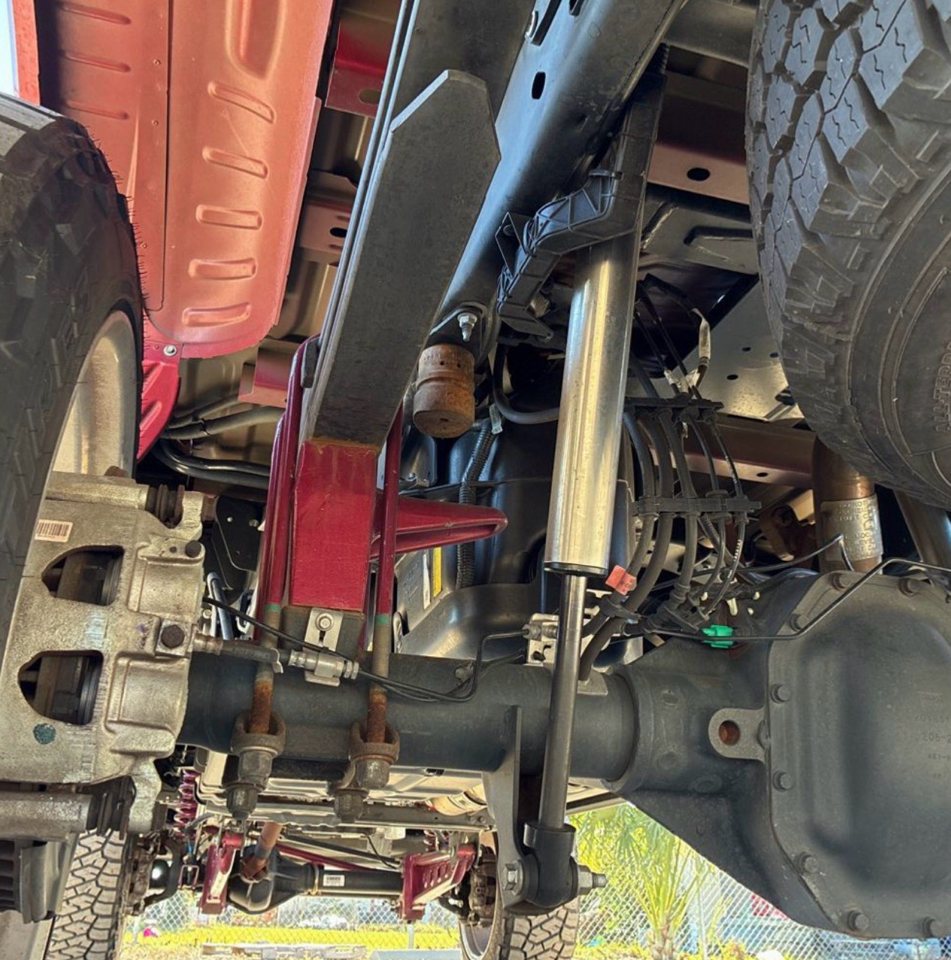 Ford F-250 SD Lariat Crew Cab Long Bed 4WD 2022